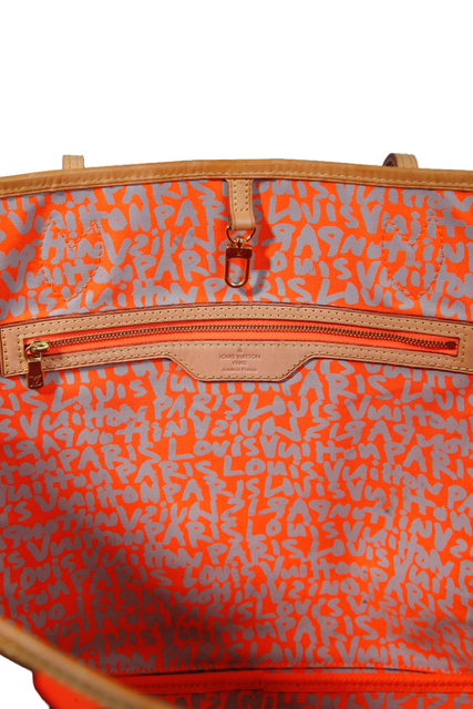 LOUIS VUITTON Monogram Graffiti Neverfull GM Tote Bag Orange